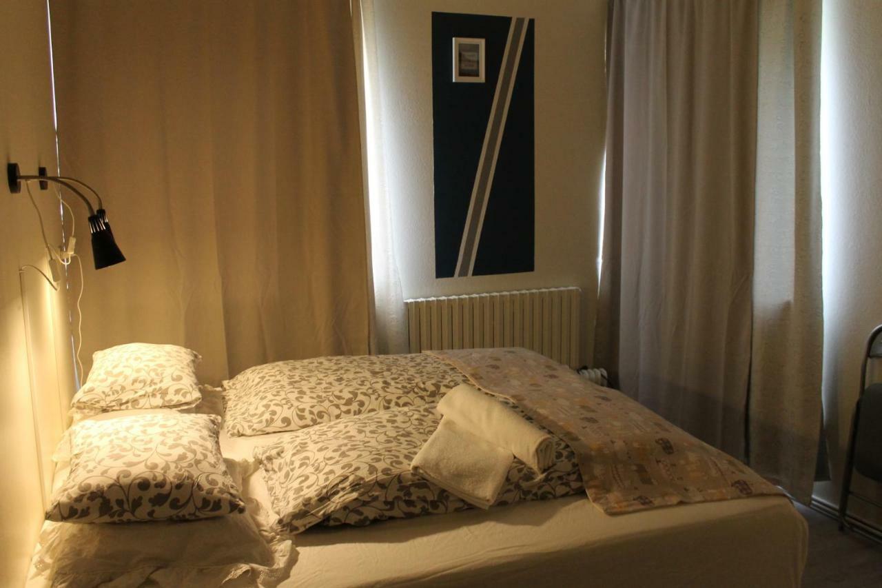Mora Guesthouse Hagi  ภายนอก รูปภาพ